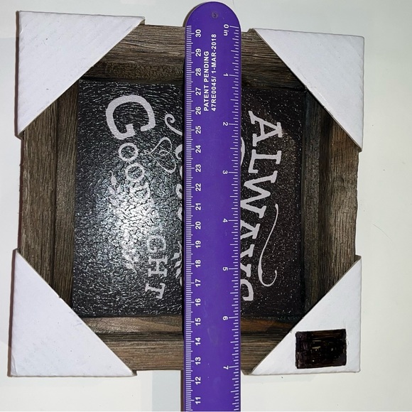 “ALWAYS KISS ME GOODNIGHT” BLACK WHITE WALL ART DECOR PICTURE 7”x7” WOOD FRAME - Picture 3 of 4